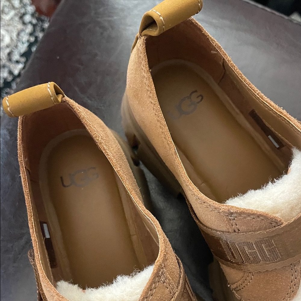 UGG Tan and White Loafers with Strap - Picture 4 of 8